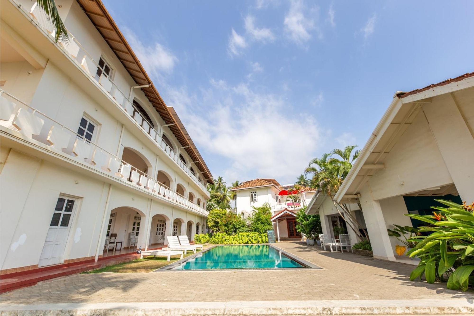 Shangrela Beach Resort By Ark อัมบาลังโกดา ภายนอก รูปภาพ