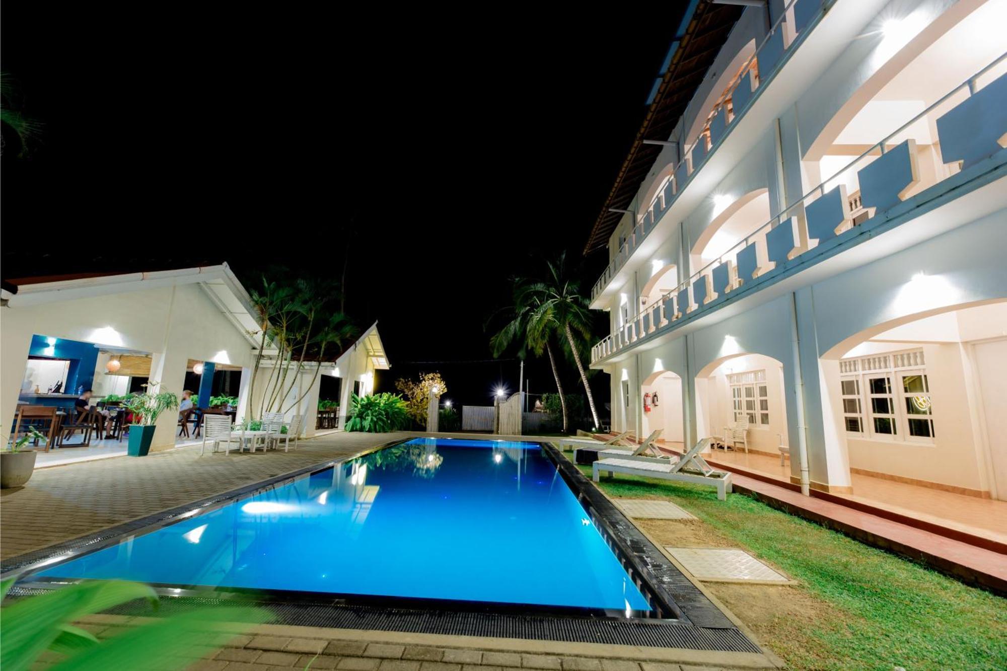 Shangrela Beach Resort By Ark อัมบาลังโกดา ภายนอก รูปภาพ