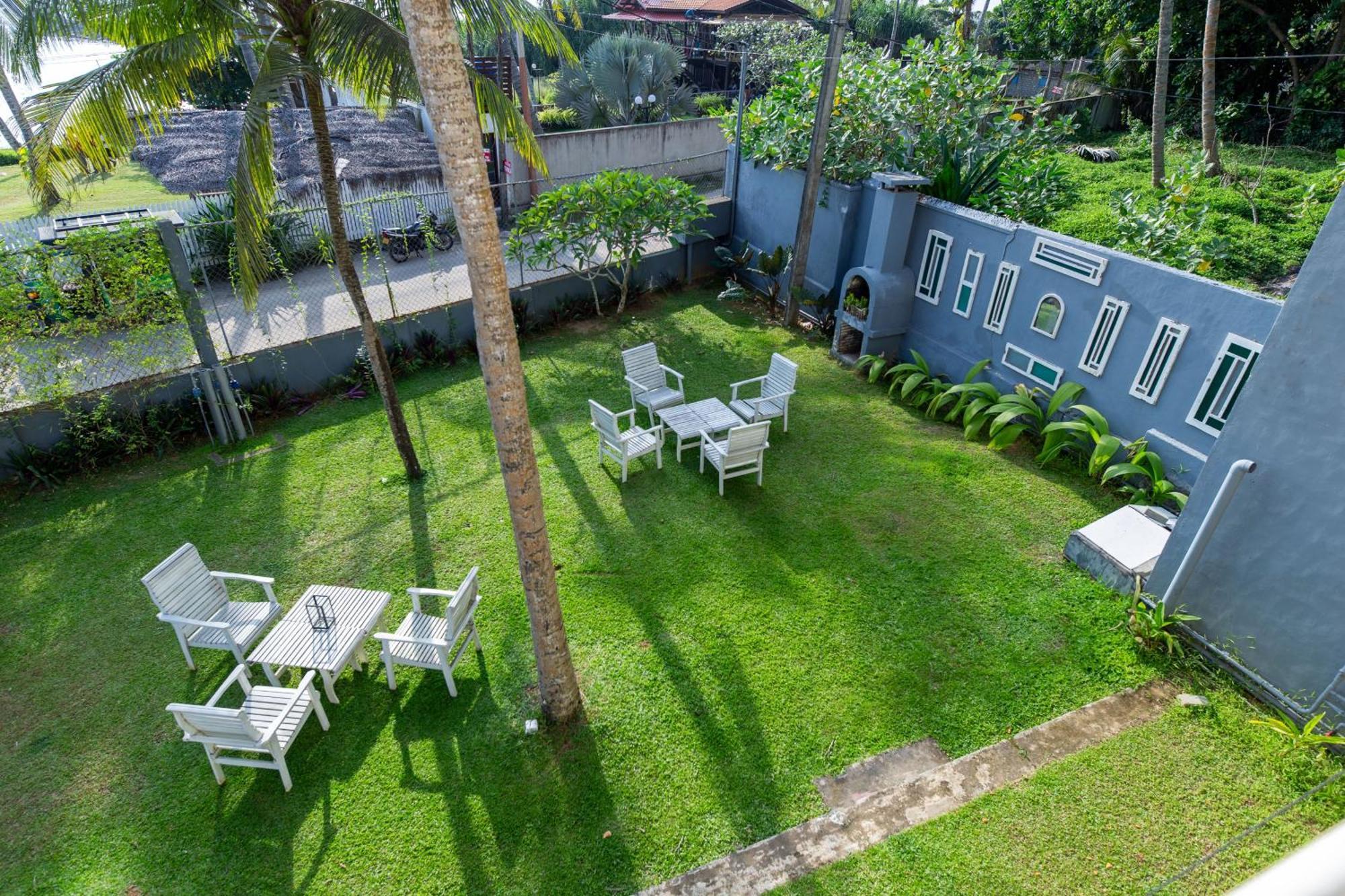 Shangrela Beach Resort By Ark อัมบาลังโกดา ภายนอก รูปภาพ