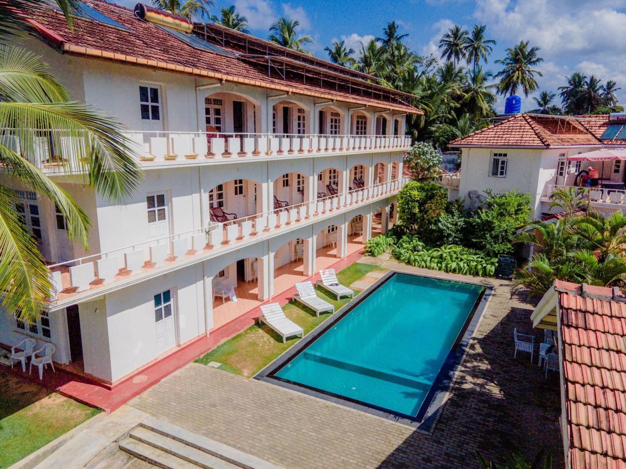 Shangrela Beach Resort By Ark อัมบาลังโกดา ภายนอก รูปภาพ