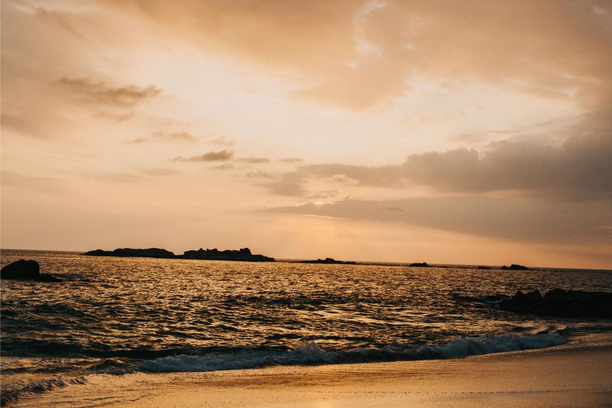 Shangrela Beach Resort By Ark อัมบาลังโกดา ภายนอก รูปภาพ